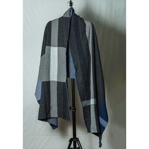 Banana Republic - Checked Blanket Scarf